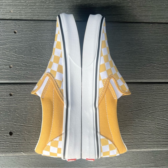 VANS YELLOW CHECKERBOARD SLIP ON SNEAKERS SIZE WOMAN 7 MEN 5.5 - Picture 6 of 10